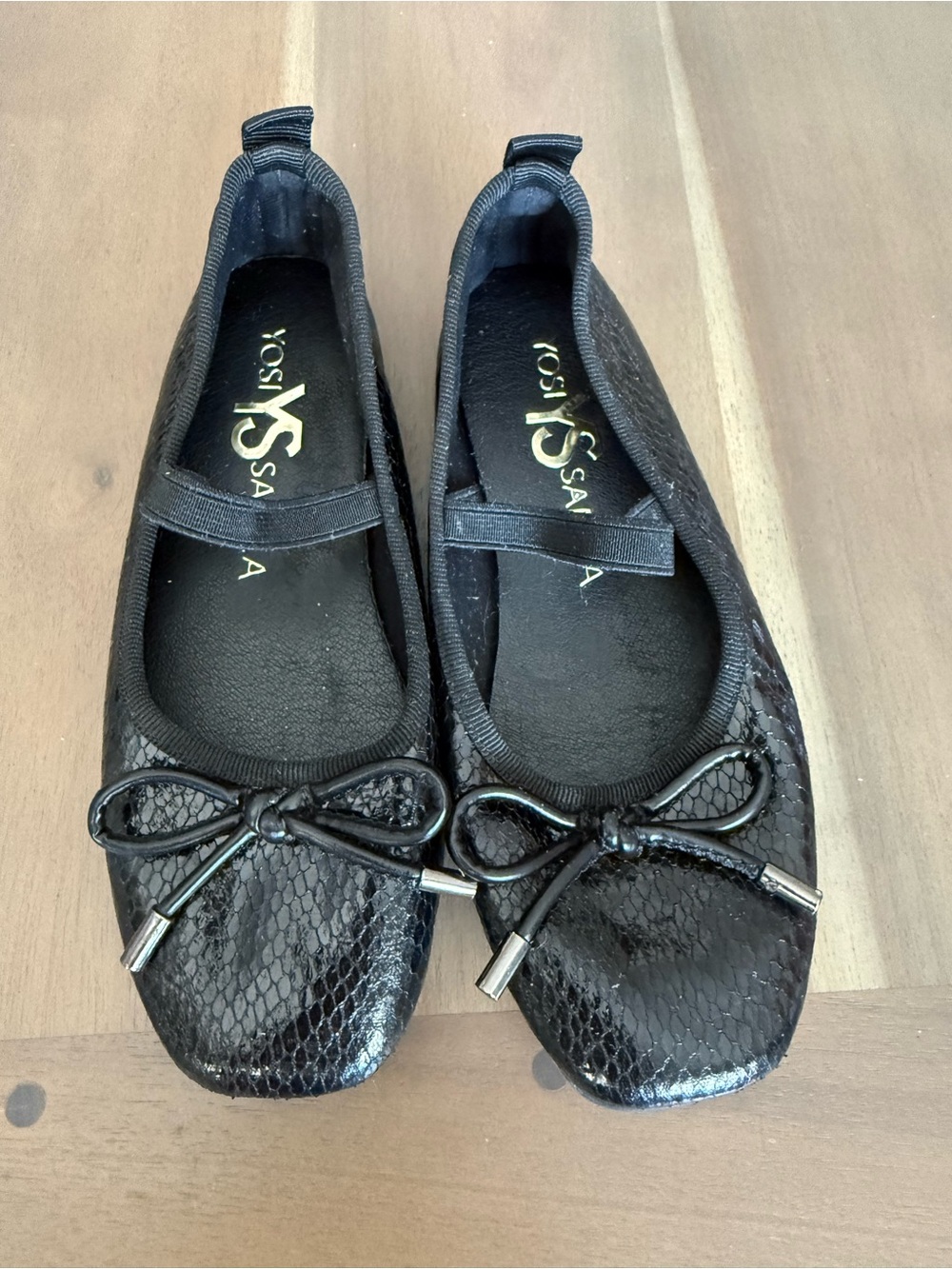 Yosi Samra Black Snake-Texture Ballet Flats with Bow